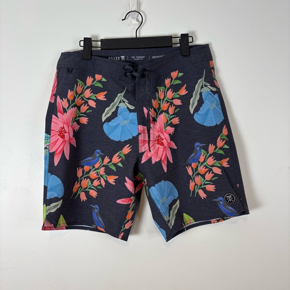 Roark Men's Passage Sierra Madre Board Shorts Size 30 Tropical Floral Print